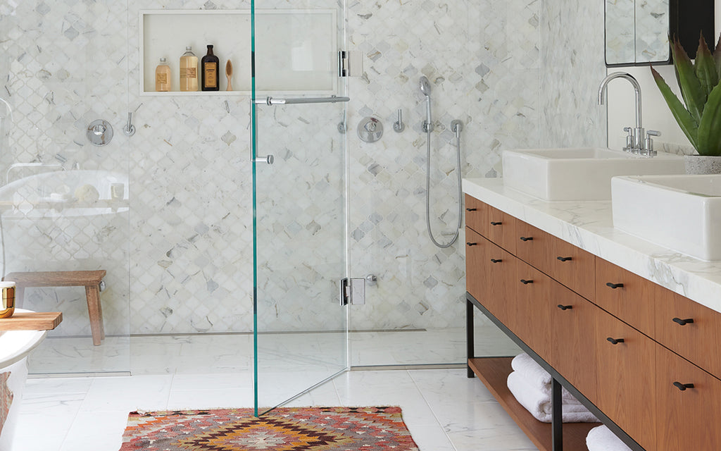 How to Clean Bathroom Shower Tile: Tips for a Sparkling Finish?