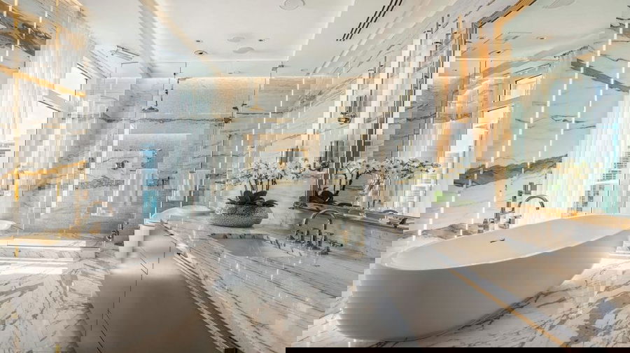 Touchless Sanitizer Dispensers: Revolutionizing Hygiene in Industry QA